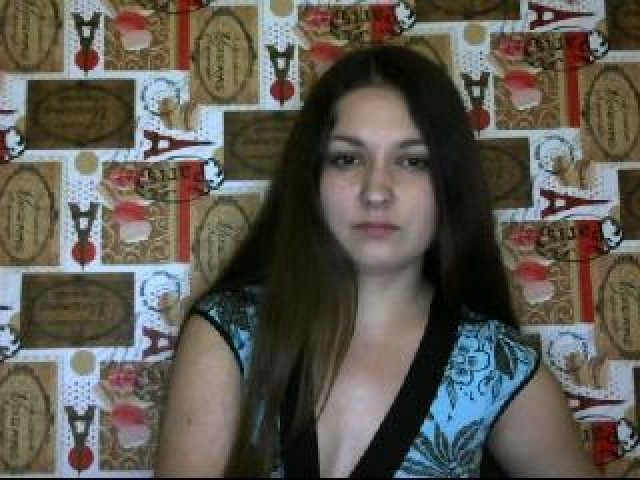 9442-kleopatra777-pussy-caucasian-female-webcam-model-teen-medium-tits-webcam