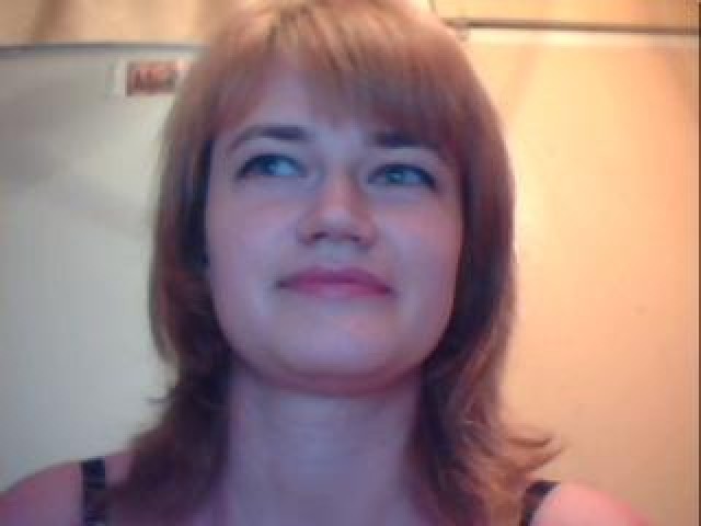 16733-alesja-blonde-medium-tits-webcam-shaved-pussy-webcam-model