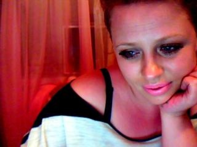 20119-cuty-camila-webcam-webcam-model-large-tits-asian-tits-babe-blue-eyes