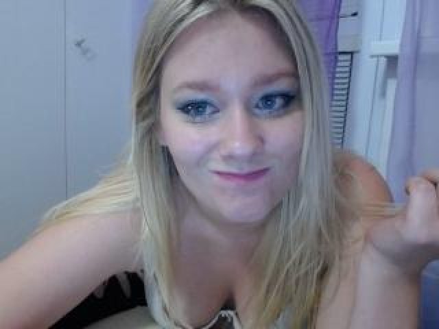 23484-adrianalina-blue-eyes-webcam-model-webcam-blonde-pussy-tits-female