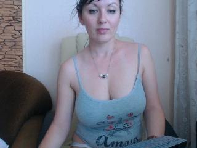 25671-jane-large-tits-shaved-pussy-webcam-model-tits-female-green-eyes