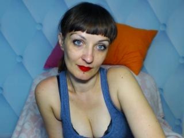 RosalieHOT Webcam Shaved Pussy Medium Tits Female Pussy Caucasian
