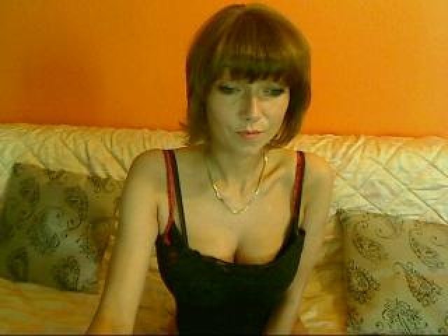 29566-glorymarta-large-tits-straight-shaved-pussy-webcam-blue-eyes-female