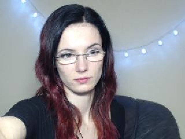29920-katrinlovex-cock-wet-webcam-shaved-pussy-female-straight-webcam-model