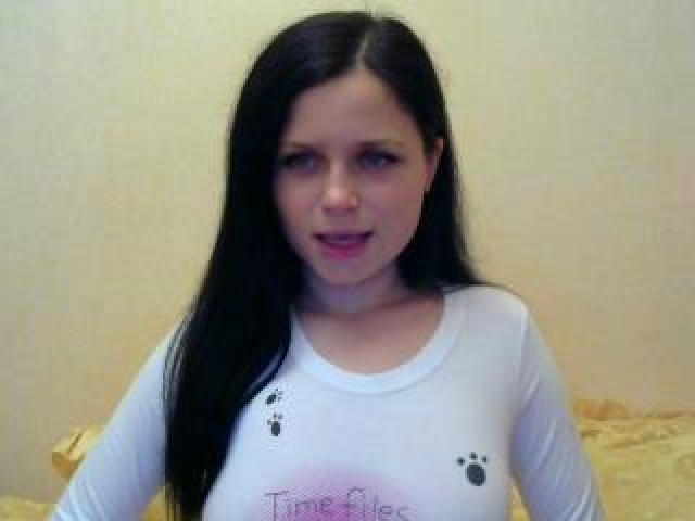 33180-twosincs-webcam-blue-eyes-straight-female-webcam-model-caucasian