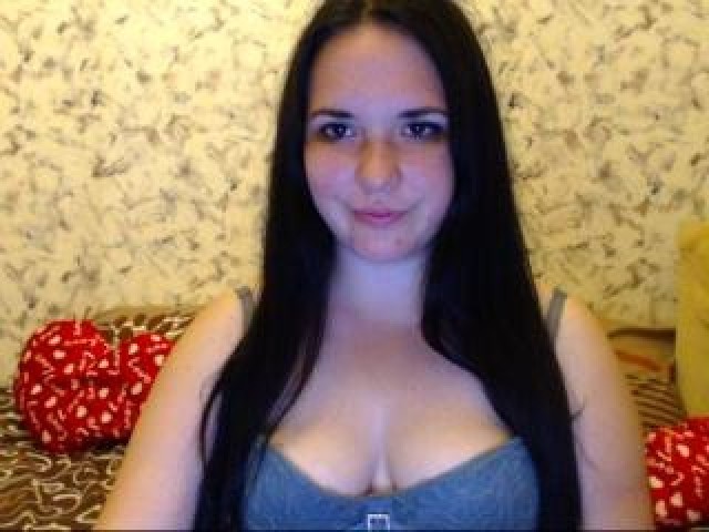 34672-sexytina18-middle-eastern-webcam-webcam-model-pussy-medium-tits