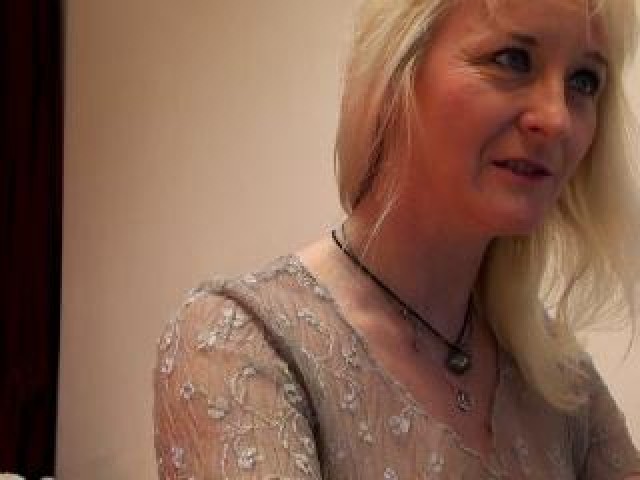 38322-monicutex-large-tits-female-mature-blonde-webcam-webcam-model