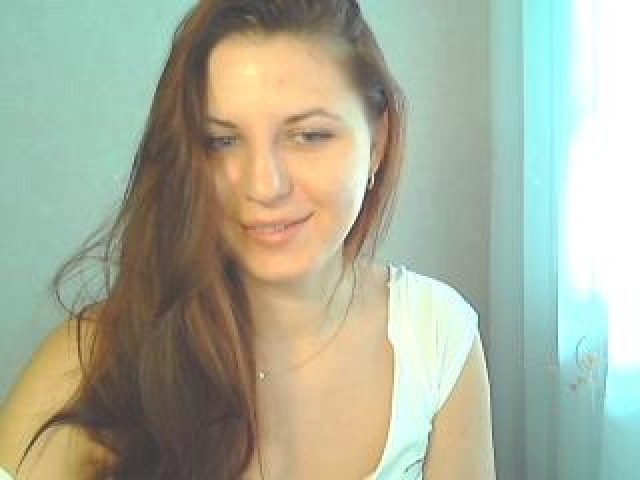 39698-busik2-female-pussy-teen-brunette-medium-tits-straight-webcam