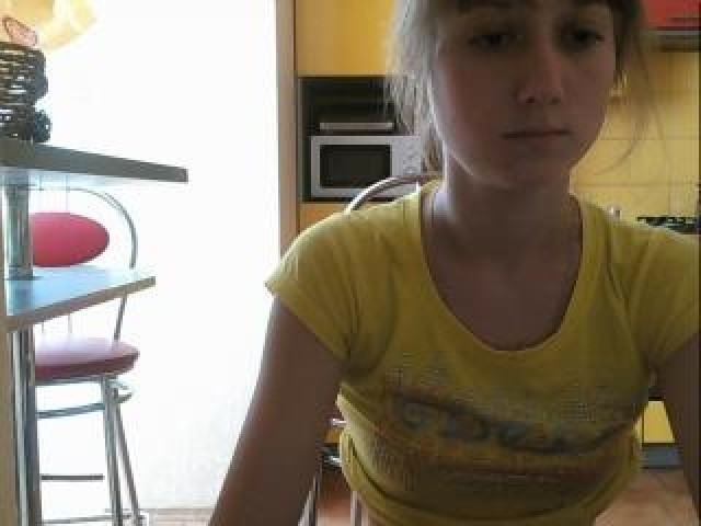 39758-malushkaxxx-teen-gray-eyes-small-tits-female-caucasian-webcam-straight
