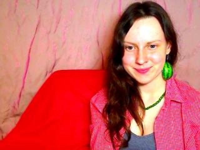 42380-carolinebb-pussy-trimmed-pussy-straight-caucasian-webcam-green-eyes