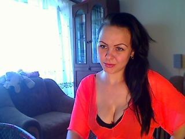 46670-harrdlove-brunette-webcam-model-tits-green-eyes-straight-female