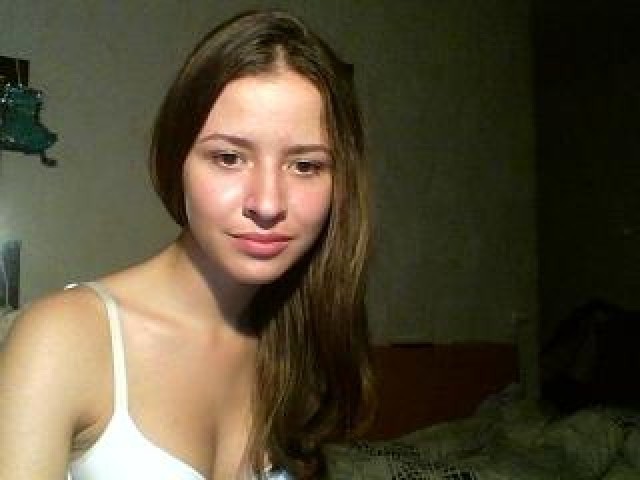52024-alishu-pussy-brown-eyes-webcam-model-teen-shaved-pussy-tits-female
