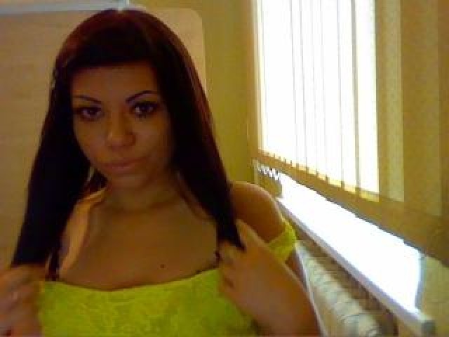 52894-besstkitten-teen-webcam-tits-caucasian-straight-brown-eyes-medium-tits