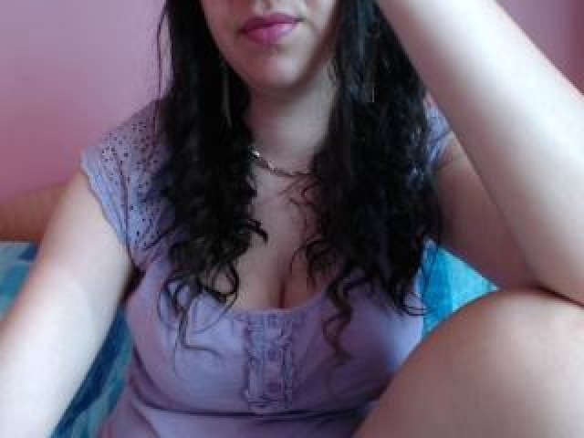 53108-amalya-rose-webcam-brown-eyes-female-large-tits-brunette-straight