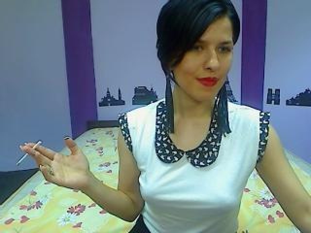 58715-airinnichols-caucasian-blue-eyes-tits-webcam-webcam-model-shaved-pussy