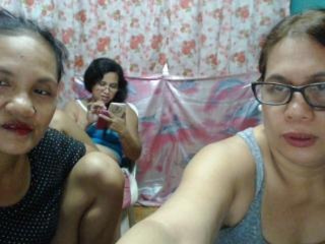 59887-bambamgirls-female-asian-pussy-couple-webcam-model-brown-eyes-mature