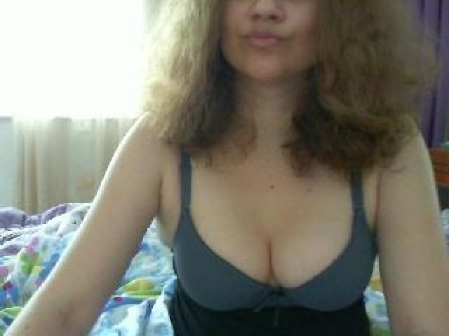 13123-colina25-webcam-pussy-shaved-pussy-babe-large-tits-webcam-model