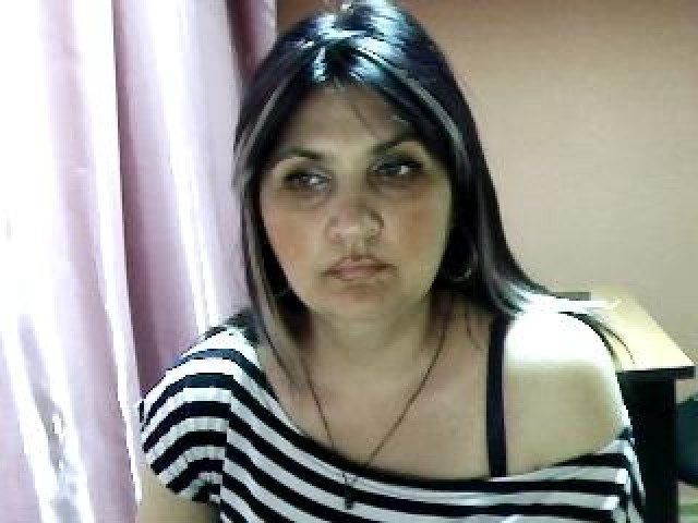 44104-elvie-female-webcam-model-pussy-webcam-shaved-pussy-gray-eyes