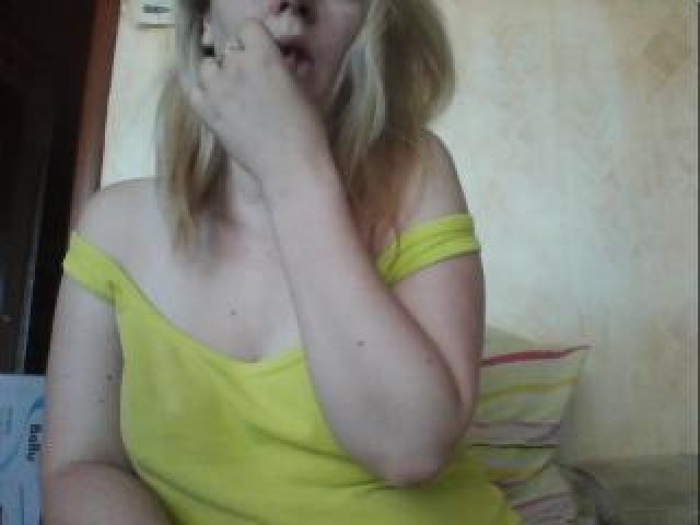 11711-lady0501-shaved-pussy-webcam-blonde-webcam-model-pussy-caucasian