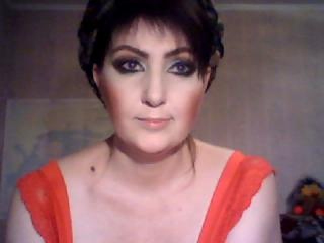 8938-merilinxxx-female-webcam-model-brunette-tits-shaved-pussy-webcam