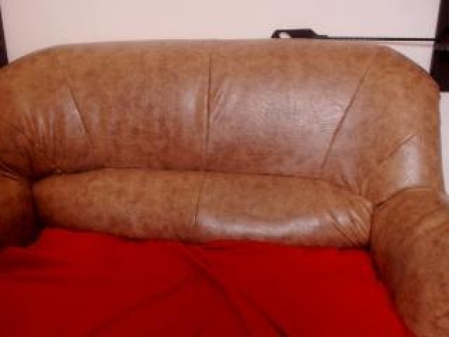 19637-mistressviva-babe-webcam-large-tits-brunette-caucasian-webcam-model