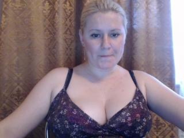 39874-natusik-trimmed-pussy-medium-tits-pussy-brown-eyes-caucasian