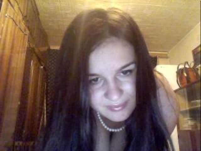 20491-playfullsamy-webcam-brunette-caucasian-brown-eyes-shaved-pussy-pussy