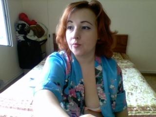52910-sirenanna-webcam-female-mature-middle-eastern-redhead-brown-eyes